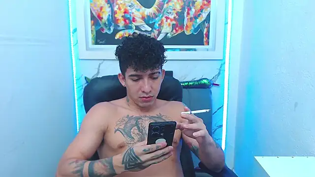 targuerian22 online show from October 2025 10:43:02 PM