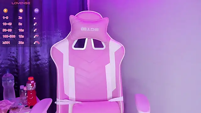 hanna  azumi online show from January 2025 02:49:02 AM