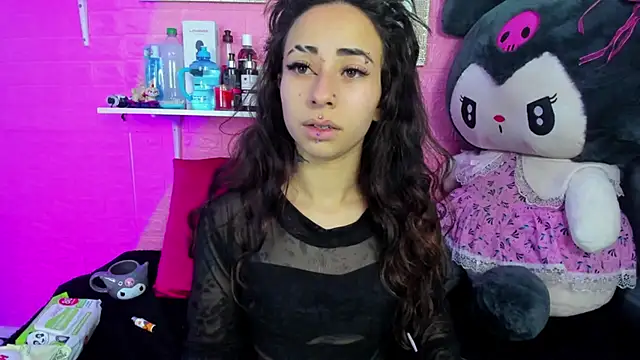 hanna  azumi online show from September 2025 03:21:02 AM