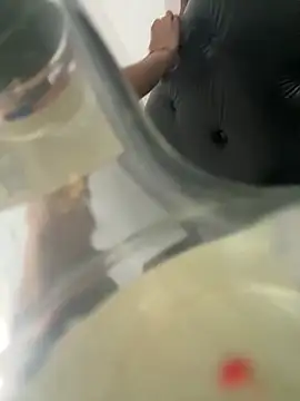 Snapshot of Zairaisak chatting on March 2026 10:08:01 AM Zairaisak online show from March 2026 10:08:01 AM