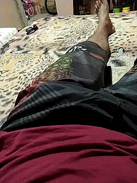 Jhjhipo online show from December 2025 10:18:02 PM