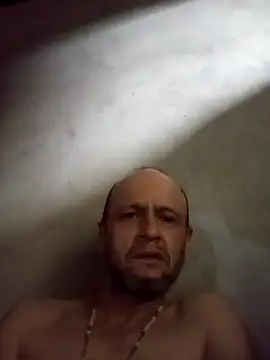 Snapshot of edijavimes chatting on February 2026 04:19:02 AM edijavimes online show from February 2026 04:19:02 AM