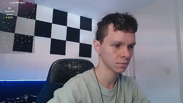 bryamado69 online show from November 2025 07:23:02 PM