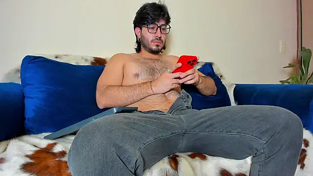 Ackerman Eren  online show from January 2025 05:58:02 PM