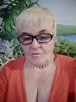 VioletSweet566 online show from February 2025 04:36:02 PM