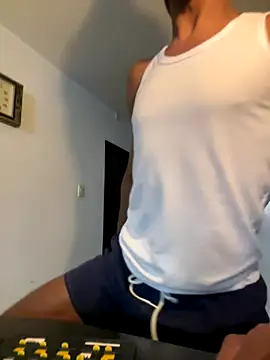 Adam Byker online show from September 2025 05:29:01 AM