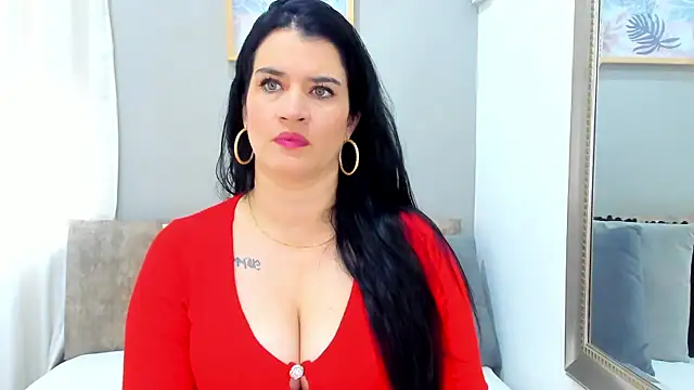 LenaRuiz  online show from January 2025 12:13:01 PM