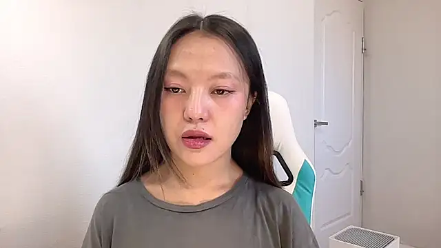 Risalynn online show from December 2024 03:49:02 AM