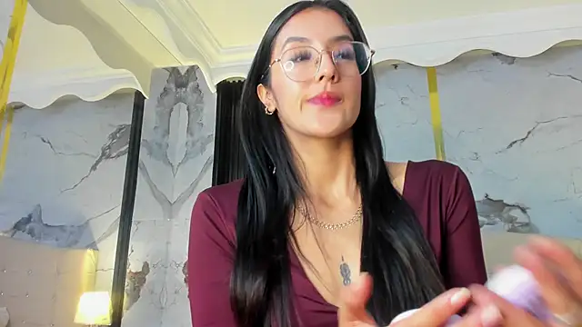 Princess Violett online show from February 2025 01:30:02 PM