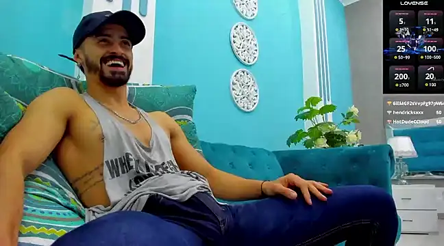 Snapshot of MAXIMUS_MASTE3 chatting on December 2024 07:26:02 AM MAXIMUS MASTE3 online show from December 2024 07:26:02 AM