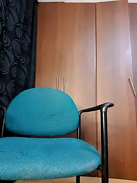 Snapshot of MAXIMUS_MASTE3 chatting on March 2025 05:11:02 AM MAXIMUS MASTE3 online show from March 2025 05:11:02 AM