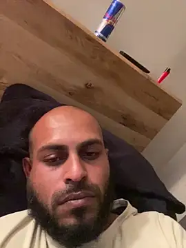 islandvybee55 online show from March 2026 05:09:02 PM