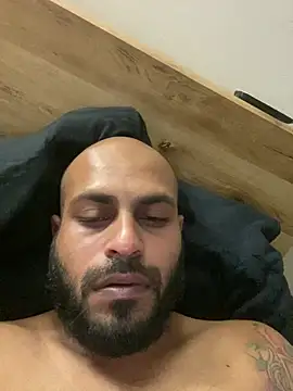 islandvybee55 online show from March 2026 01:12:01 AM