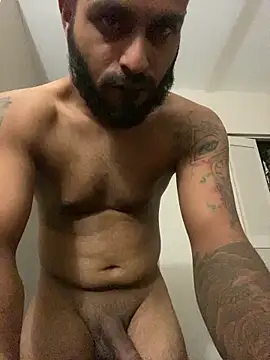 islandvybee55 online show from March 2026 02:31:01 PM