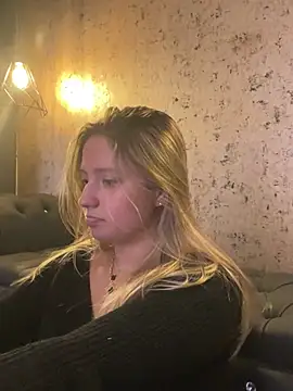 MiaPetit  online show from March 2025 04:50:02 PM