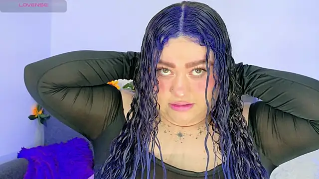 lunitaa0 online show from March 2026 05:01:02 AM