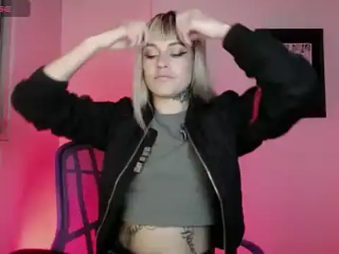 Snapshot of kim_jeins11 chatting on March 2025 02:05:02 AM kim jeins11 online show from March 2025 02:05:02 AM