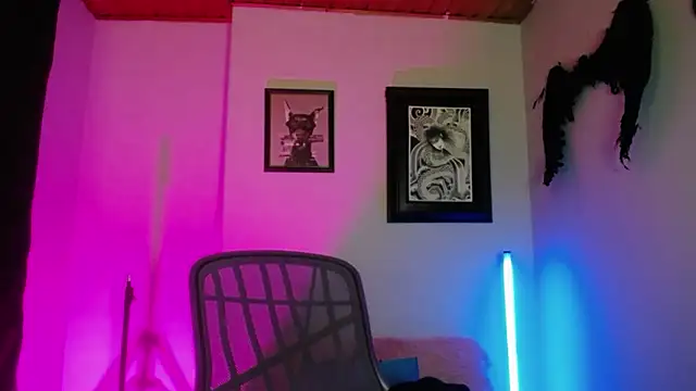 Snapshot of kim_jeins11 chatting on October 2025 02:20:02 AM kim jeins11 online show from October 2025 02:20:02 AM