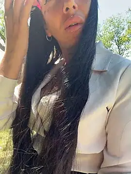 Snapshot of cicciolina chatting on May 2026 12:11:02 PM cicciolina online show from May 2026 12:11:02 PM