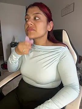 Aprilsmith2 online show from December 2024 10:02:02 PM