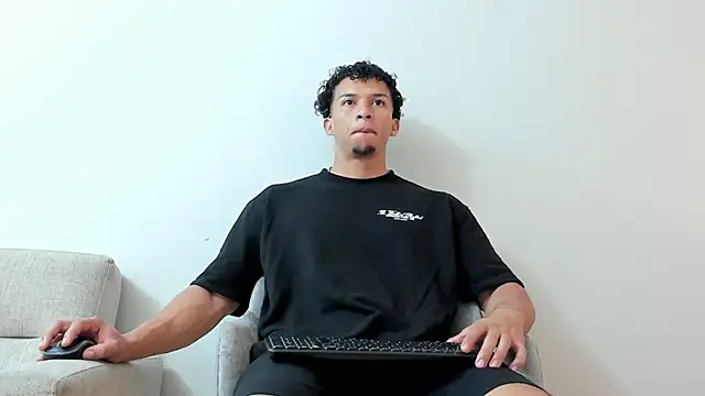 Dominick star online show from January 2025 03:26:02 AM