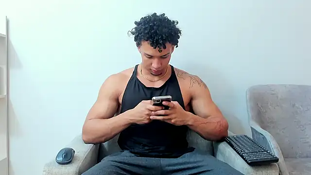 Dominick star online show from January 2025 03:25:02 AM