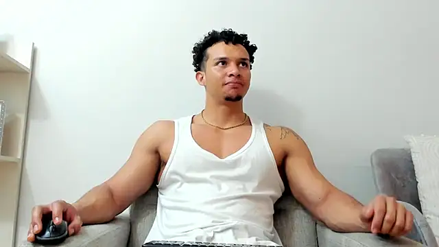 Dominick star online show from February 2025 04:27:01 AM