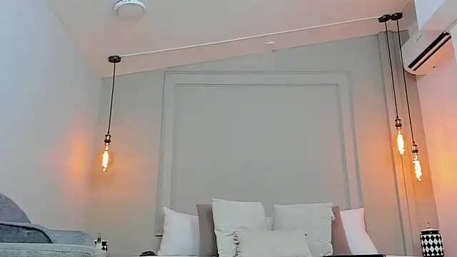 Dominick star online show from February 2025 07:23:01 AM