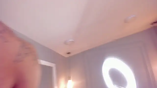 Dominick star online show from December 2025 04:21:01 AM