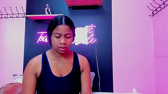 Sofi Fox  online show from March 2025 01:19:02 PM