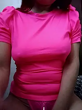 KITTEN-10 online show from January 2026 06:09:01 PM