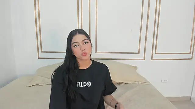 natalia aguirre1 online show from January 2025 12:26:02 PM