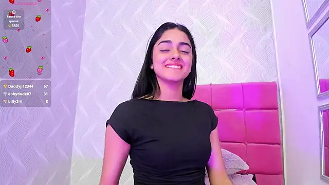 natalia aguirre1 online show from February 2025 06:27:02 PM