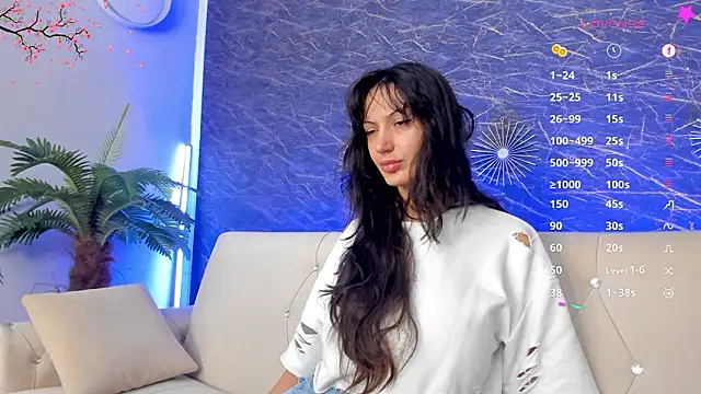 moona ray online show from March 2026 08:53:01 PM