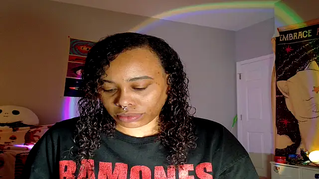 loveluna8 online show from February 2025 11:58:01 AM