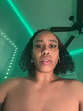 loveluna8 online show from January 2026 04:05:02 AM