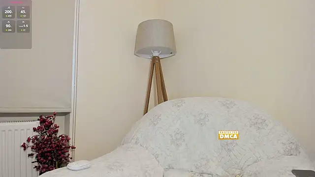 snowiie online show from October 2025 06:34:01 AM