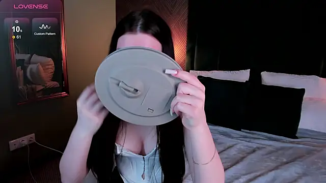 Snapshot of Sandra__Cute chatting on January 2025 03:02:01 PM Sandra Cute online show from January 2025 03:02:01 PM