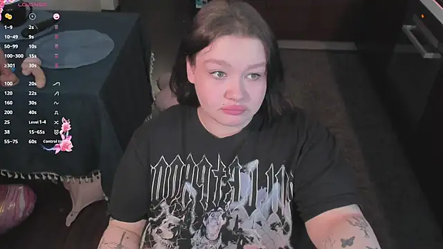 LilyBelll online show from February 2026 08:03:02 AM