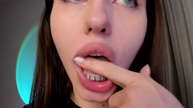 L1TWW online show from February 2025 02:00:01 PM