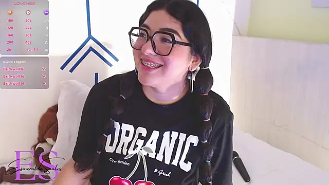 EsmeraldaSantoss online show from December 2024 03:35:01 PM