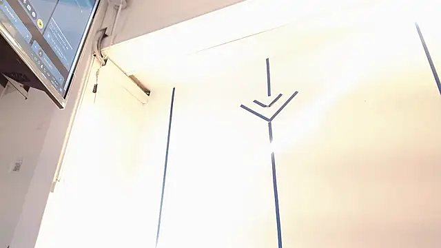 EsmeraldaSantoss online show from February 2025 06:59:01 PM