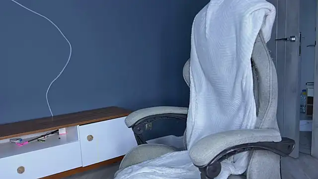 Snapshot of alyx_garden chatting on January 2025 12:04:02 PM alyx garden online show from January 2025 12:04:02 PM