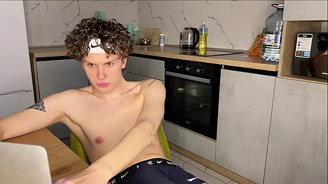 Snapshot of alyx_garden chatting on March 2026 01:40:02 PM alyx garden online show from March 2026 01:40:02 PM