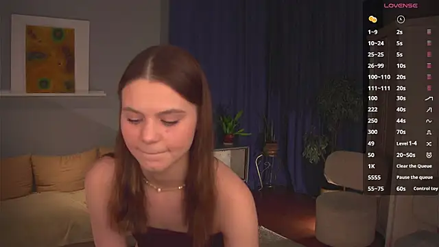 its me lissa  online show from October 2025 01:43:02 PM