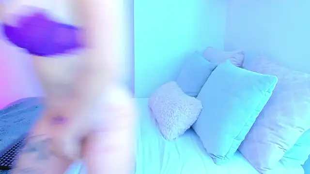 Alexis Rosse online show from December 2025 01:51:01 PM