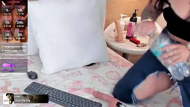 Megansttein  online show from February 2025 01:42:01 AM