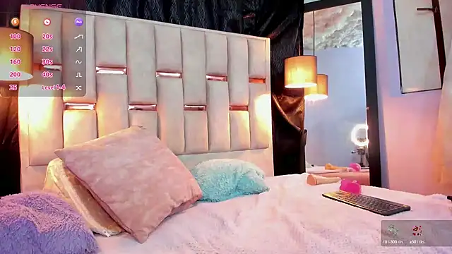 Nathan Smith  online show from January 2025 10:57:01 PM