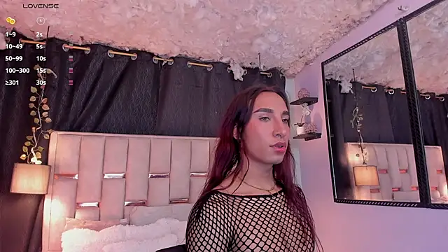 Nathan Smith  online show from November 2025 07:26:01 PM