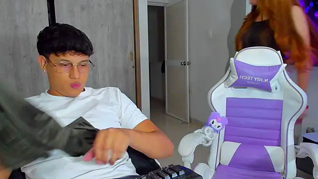 kittyandrick online show from April 2026 09:36:02 AM